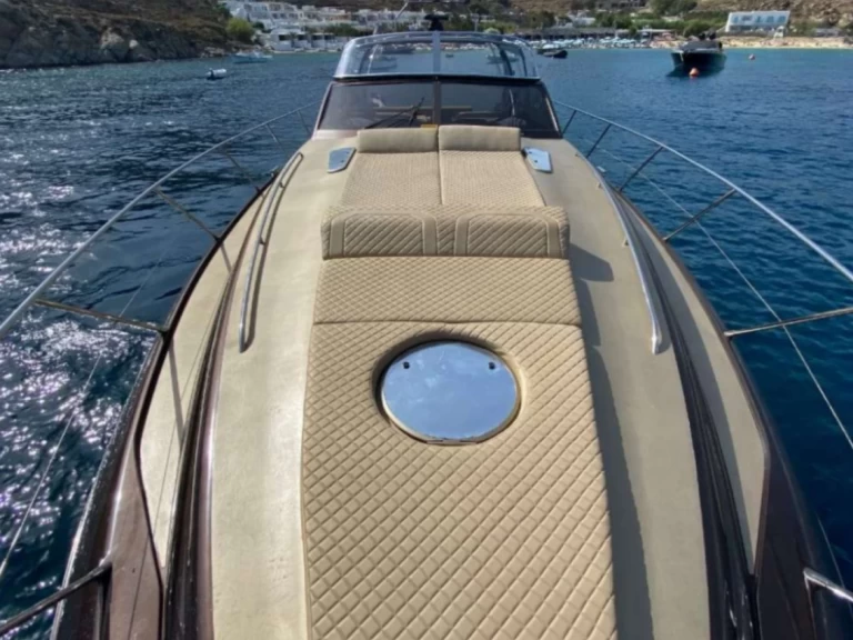 Location à Mykonos (Ville) - Princess Princess V55 sur SamBoat