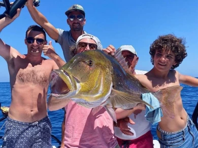 Noleggiare una Saver 33 Saver 33 sport a Marina di Portisco