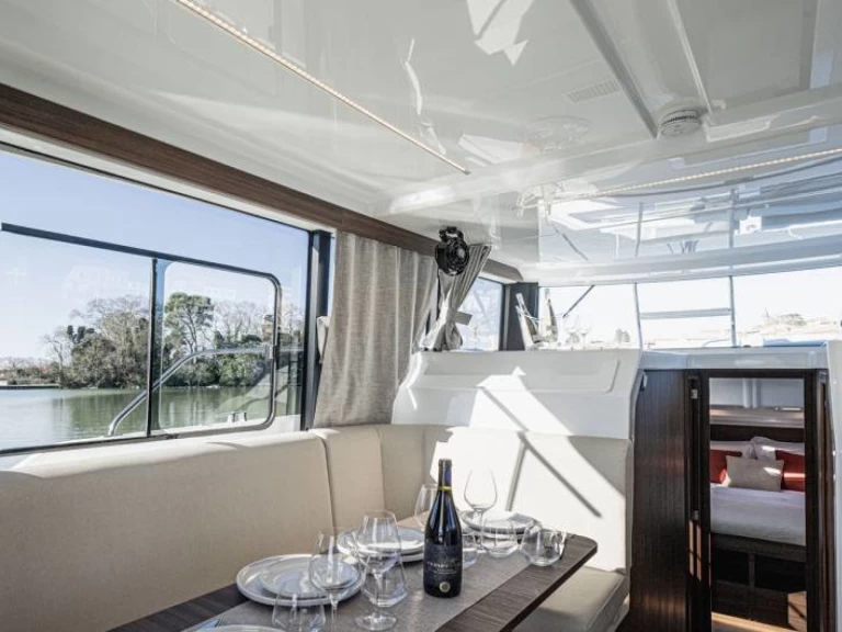 Location bateau Le Boat Liberty à Branges sur Samboat