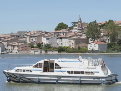 Motorboat rental with or without captain Le Boat Portiragnes