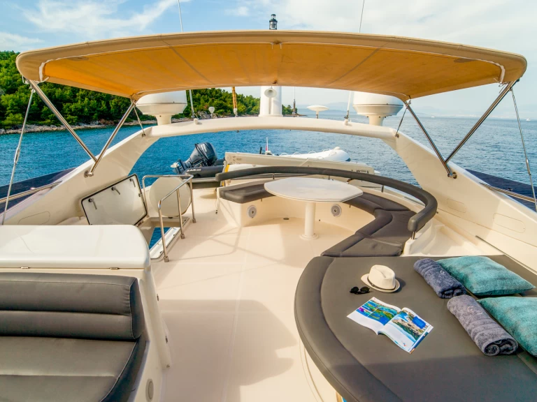 Location à Split - Ferretti Ferretti 780 sur SamBoat