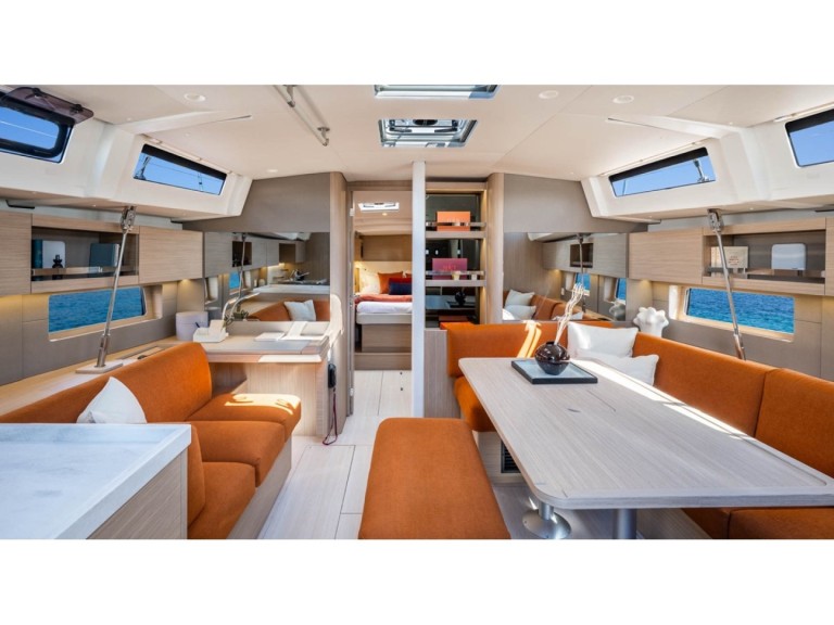 Voilier à louer à Cugnana Verde au meilleur prix