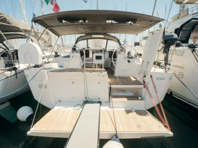 Alquiler Velero Dufour con o sin  título de navegación