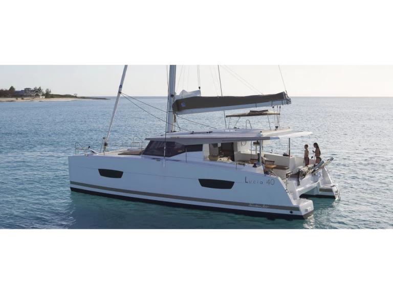 Location Catamaran Fountaine Pajot avec permis