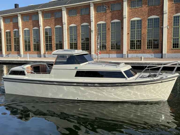 Location Bateau à moteur à Motala - Naviga Nordica Safir 26 Electric