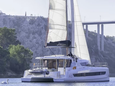 Hire Catamaran with or without skipper Bali Skradin