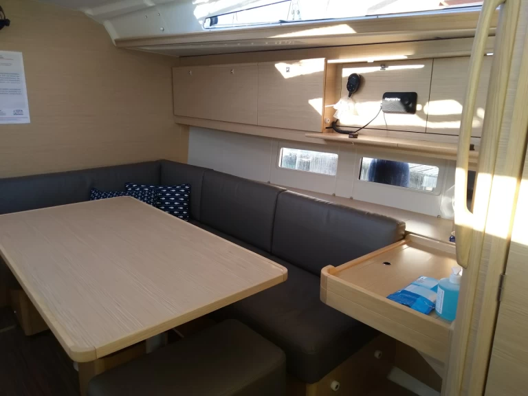 Louer Voilier avec ou sans skipper Dufour à Néa Péramos