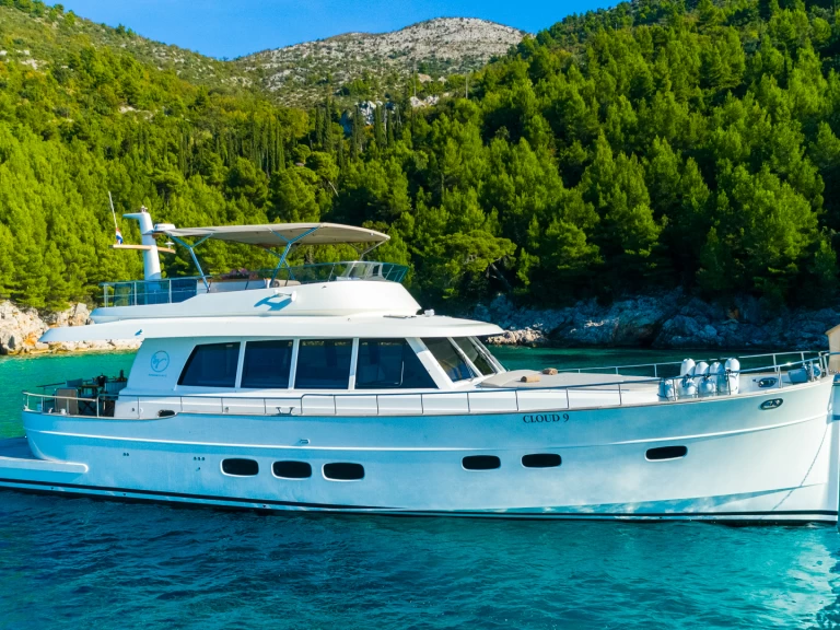 Location bateau Dubrovnik pas cher Motoryacht C9
