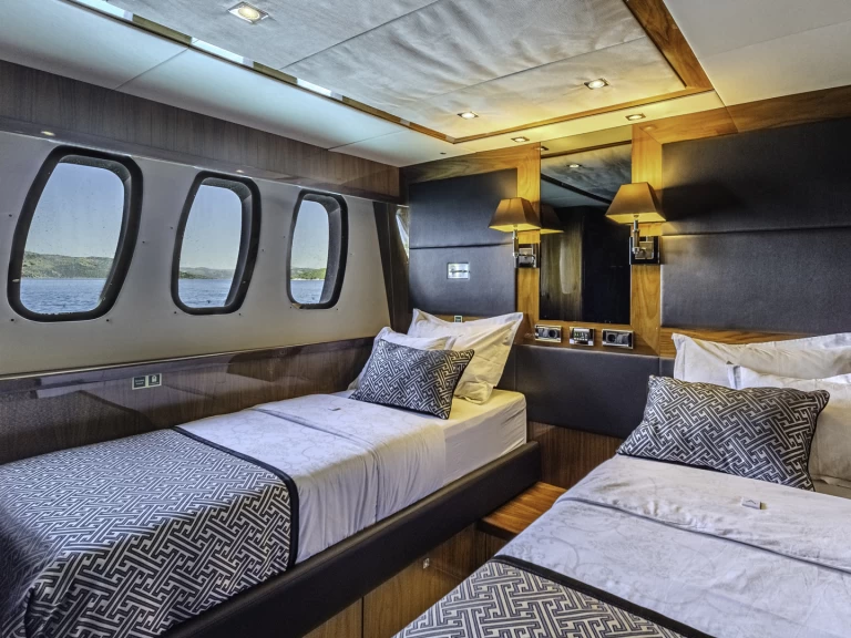 Location à Trogir - Sunseeker Sunseeker Yacht 34M sur SamBoat