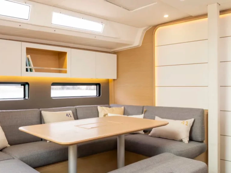 Location bateau Dufour Dufour 412 Grand Large à Saint George sur Samboat