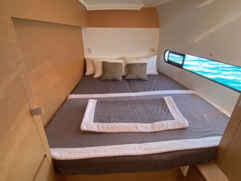 Louez un Excess Excess 11 - Pulse Line Version  à Nettuno