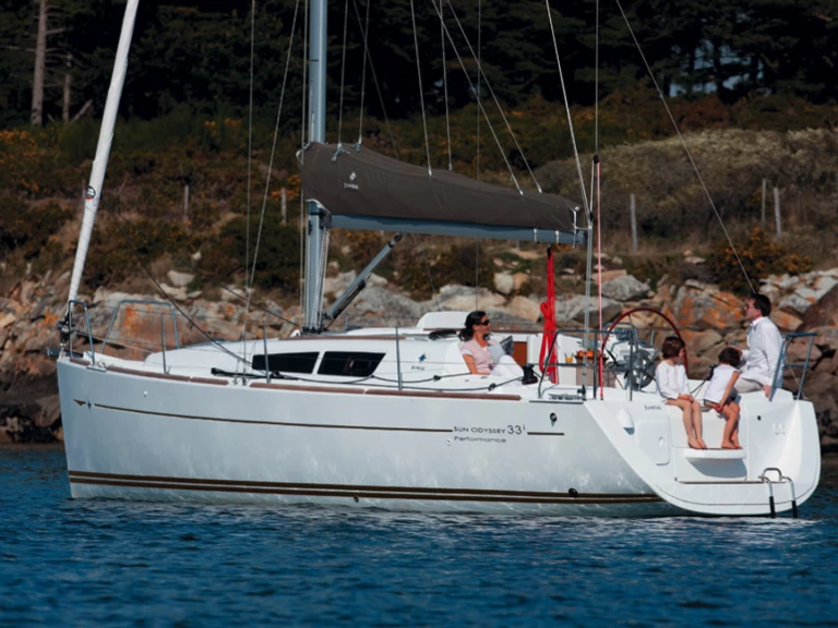 Location Voilier à Saint-Quay-Portrieux - Jeanneau Sun Odyssey 33i