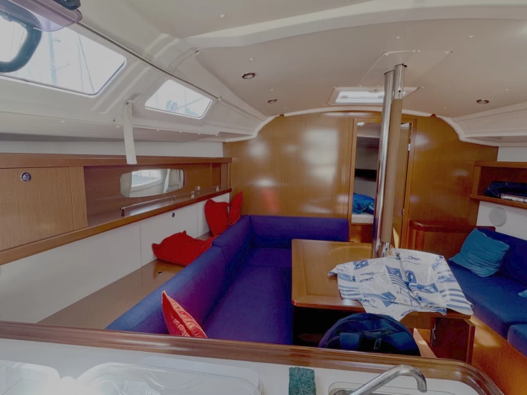 Location Voilier à Les Sables-d'Olonne - Bénéteau Oceanis 37