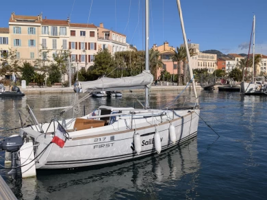 Louer Voilier avec ou sans skipper Bénéteau à Port Fréjus