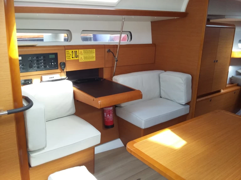 Location bateau Palamós pas cher Sun Odyssey 419