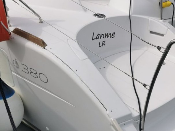 Location bateau Propriano pas cher Lagoon 380