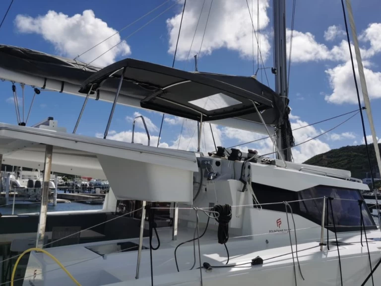 Location bateau Fountaine Pajot Isla 40 à Propriano sur Samboat
