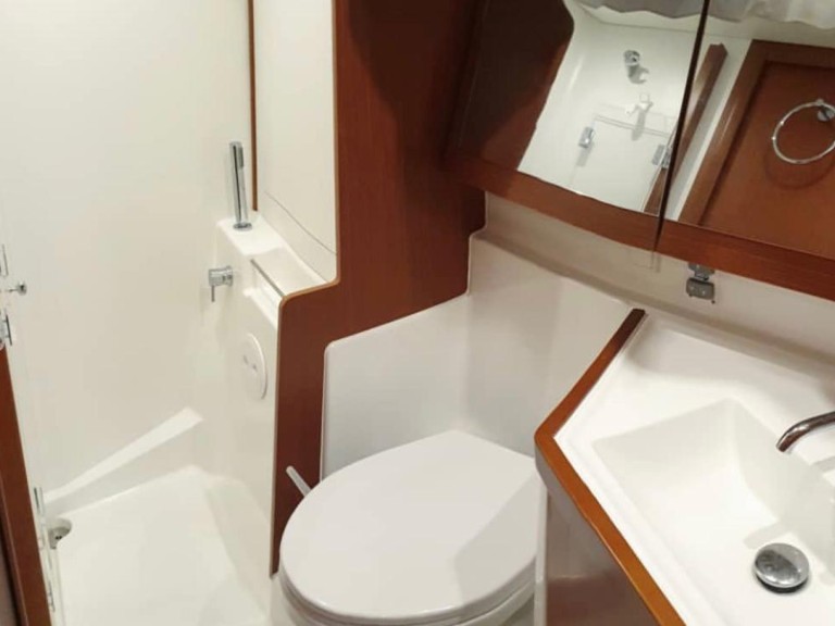 Location Voilier à San Miguel De Abona - Bénéteau Oceanis 45