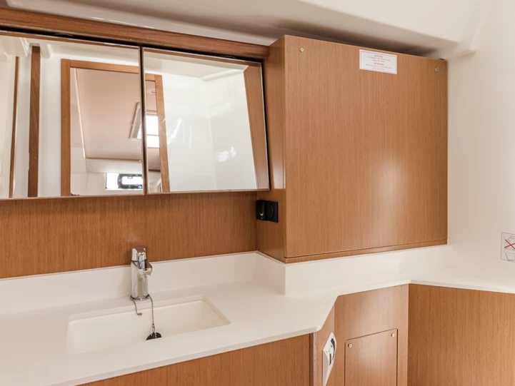 Voilier à louer à Toúrlos au meilleur prix