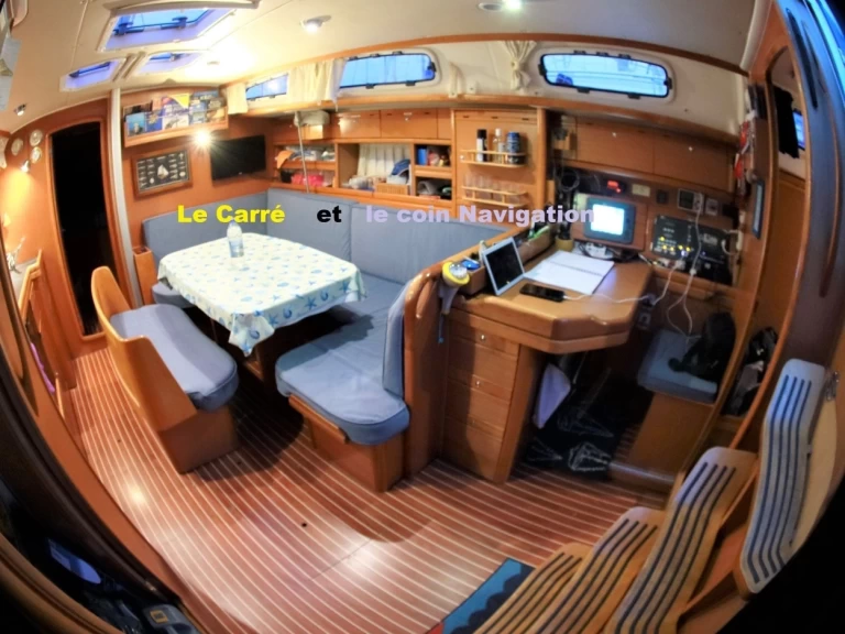 Louez un Bavaria Bavaria 40 Cruiser à Orikum