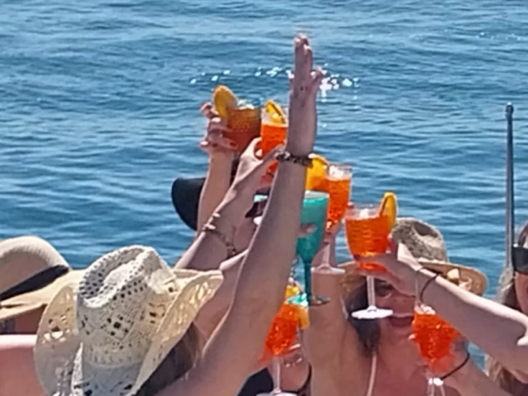 Louer Yacht avec ou sans skipper Doqueve à Marbella