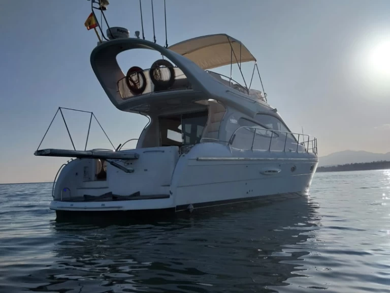 Location Yacht Doqueve avec permis