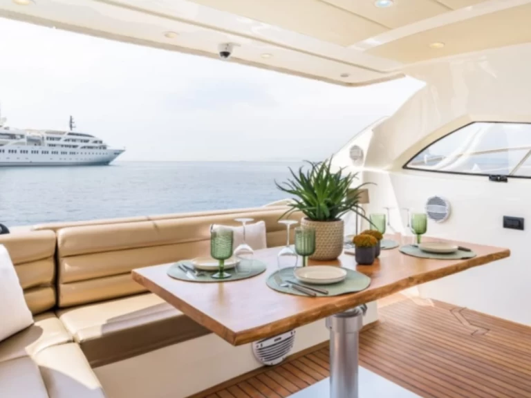 Location bateau Astondoa Astondoa 53 HT à Portofino sur Samboat