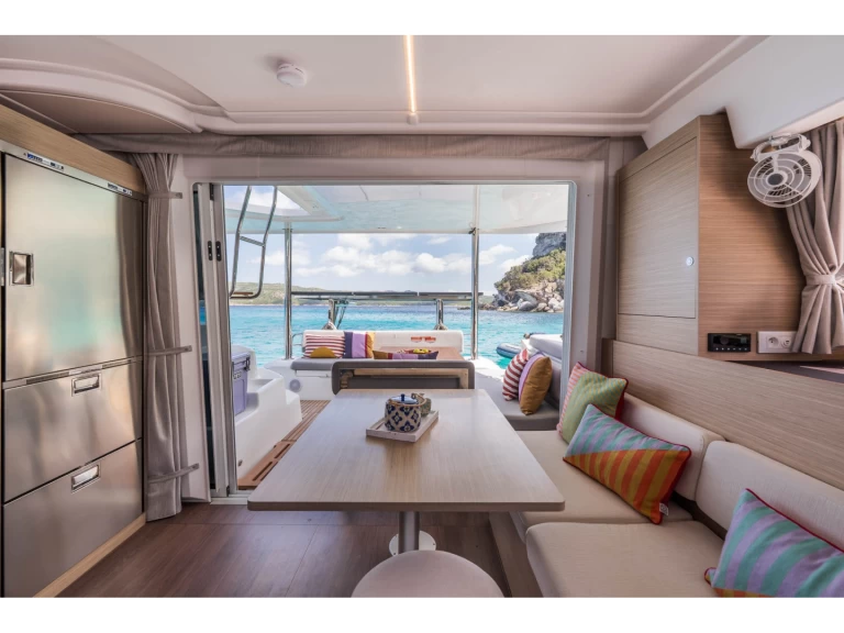 Location Catamaran Lagoon avec permis