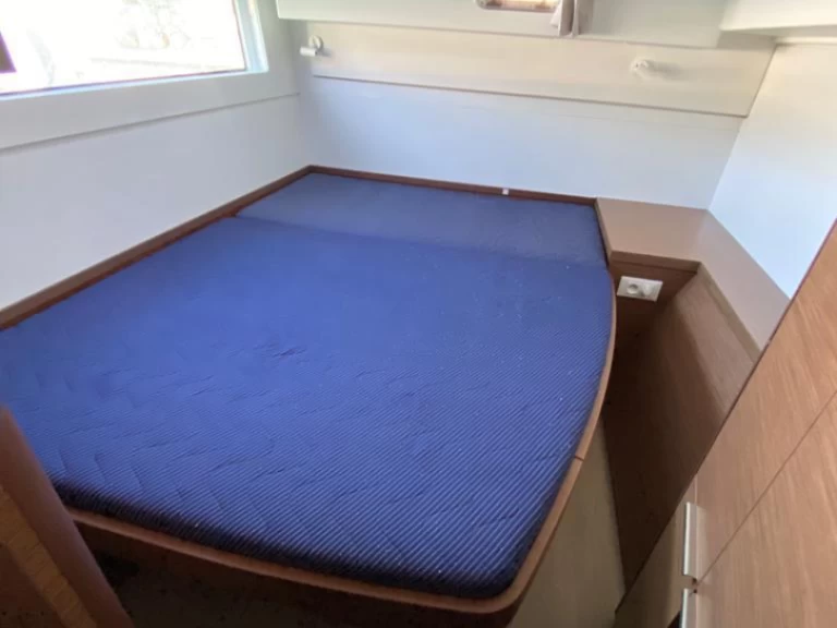 Louez un Lagoon Lagoon 40 à Capo d'Orlando