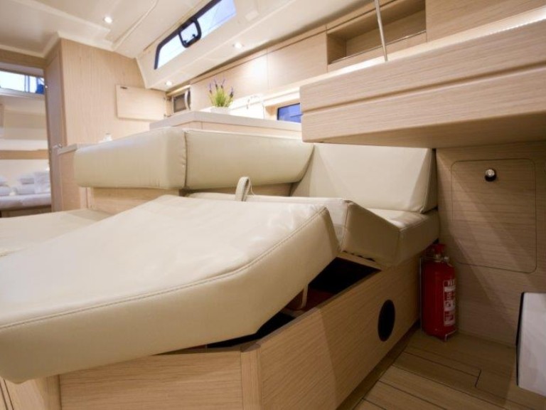 Location Voilier à Álimos - Bénéteau Oceanis 51.1