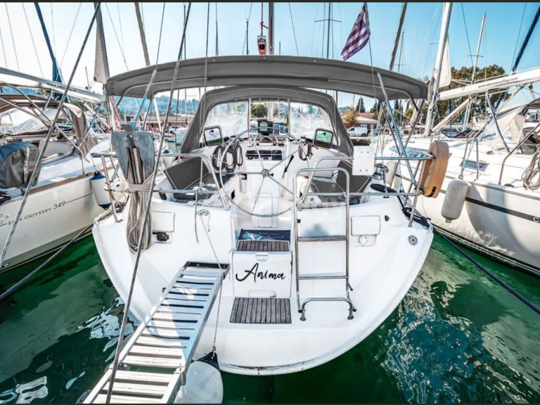 Louer Voilier avec ou sans skipper Bénéteau à Kallithéa