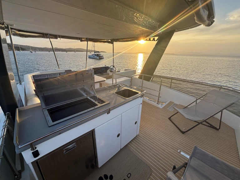 Location à Hyères - Leopard Leopard 43 Powercat sur SamBoat