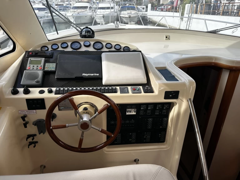 Location Bateau à moteur à Marbella - Rodman R12,50