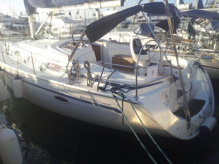 Location bateau Bavaria Bavaria 40 Cruiser à Palma de Majorque sur Samboat