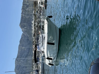 Location bateau Jeanneau Cap Camarat 7.5 CC Serie 2 à Marseille sur Samboat