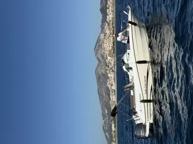 Bateau à moteur à louer à Marseille au meilleur prix