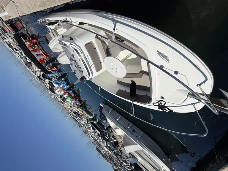 Location à Marseille - Jeanneau Cap Camarat 7.5 CC Serie 2 sur SamBoat