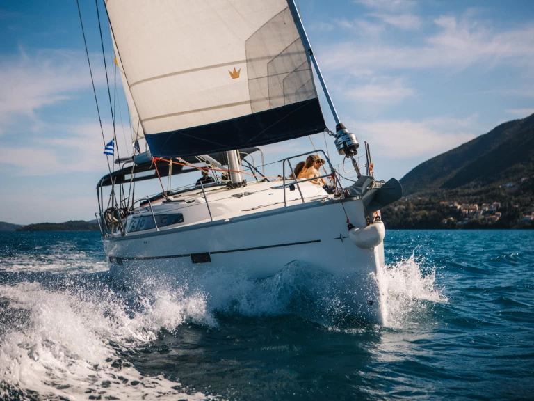 Location bateau Nikiána pas cher Cruiser 51