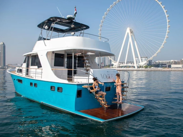 Hatteras 64ft a louer à Dubai Marina