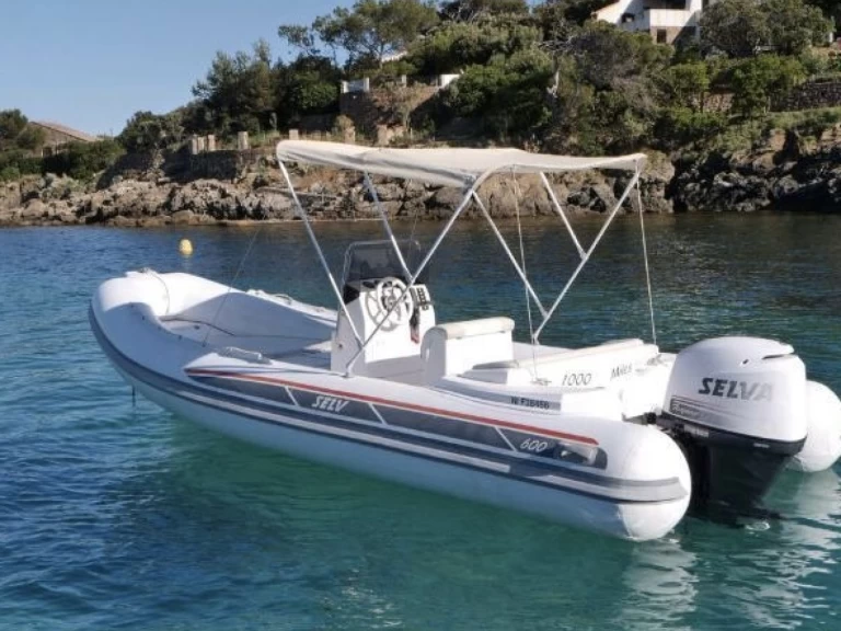 Location bateau Porto-Vecchio pas cher Selva 600
