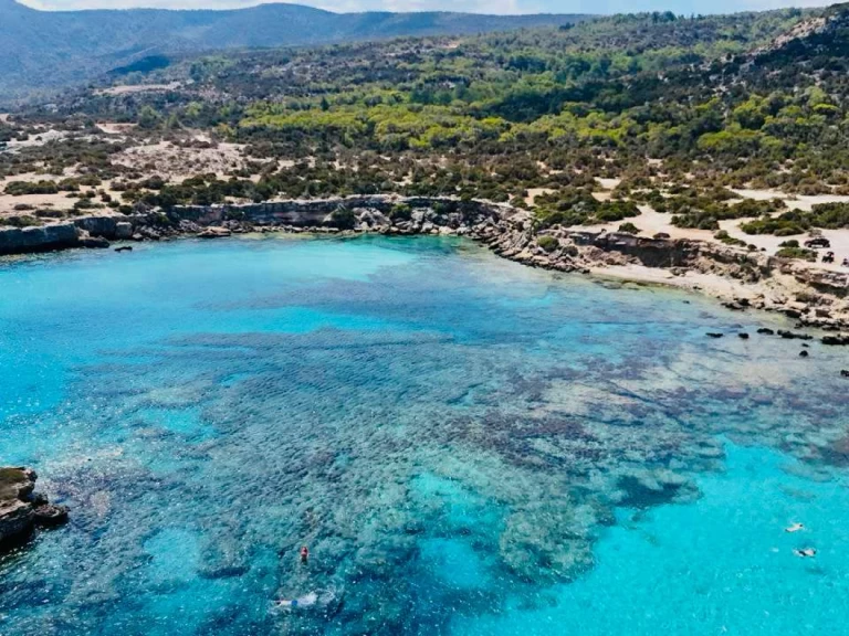 Tempest 570 a louer à Latchi