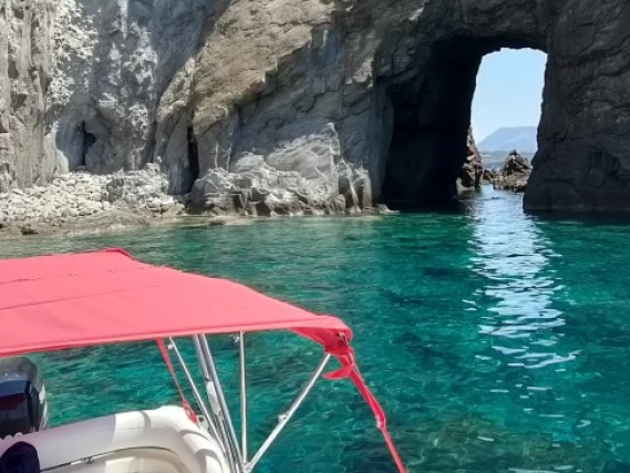 Louez un Bsc BSC 65 à Milazzo