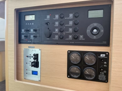 Catamaran à louer à Nikiána au meilleur prix