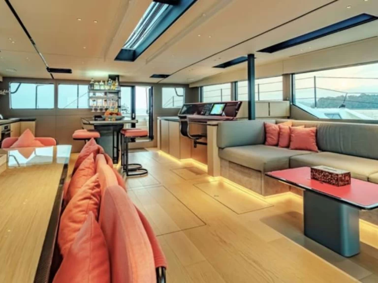 McCohangy Boats JACK a louer à Imperia