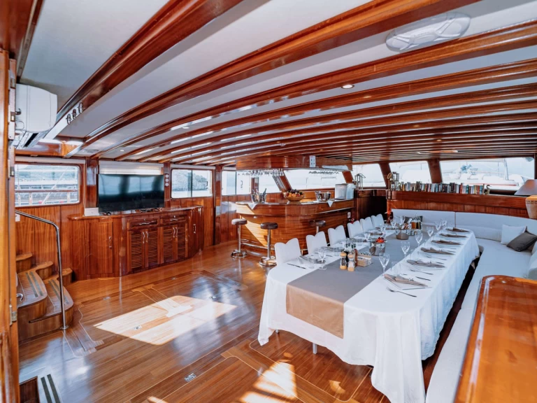 Louer Yacht avec ou sans skipper Custom Gulet-Motor Sailor à Fethiye