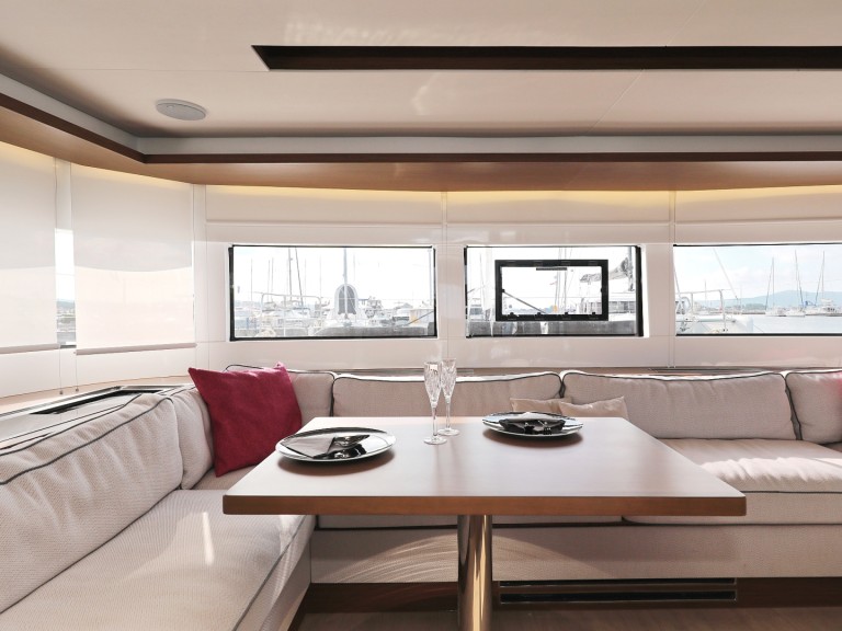 Location Catamaran Lagoon avec permis