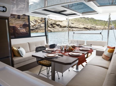 Bali Bali Catspace Voile jednotlivci a charterové společnosti v Pirovac