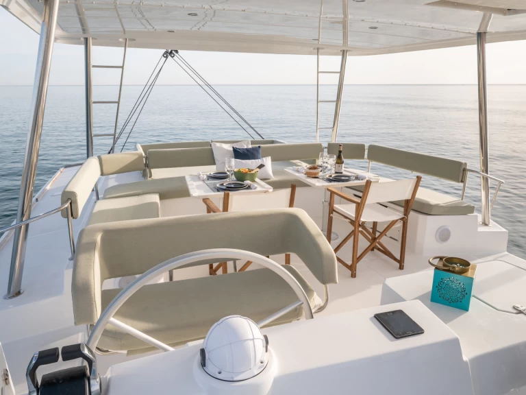 Catamaran à louer à Port d'Andratx au meilleur prix