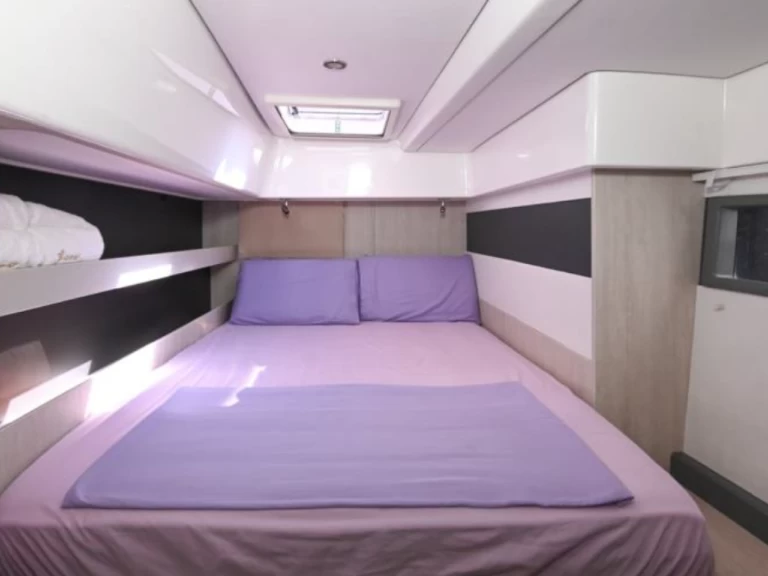 Louer Catamaran avec ou sans skipper Leopard Catamarans / Robertson & Caine à Nidri