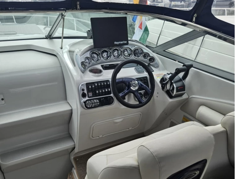 Location Bateau à moteur à Malchow - Crownline Crownline 315 SCR